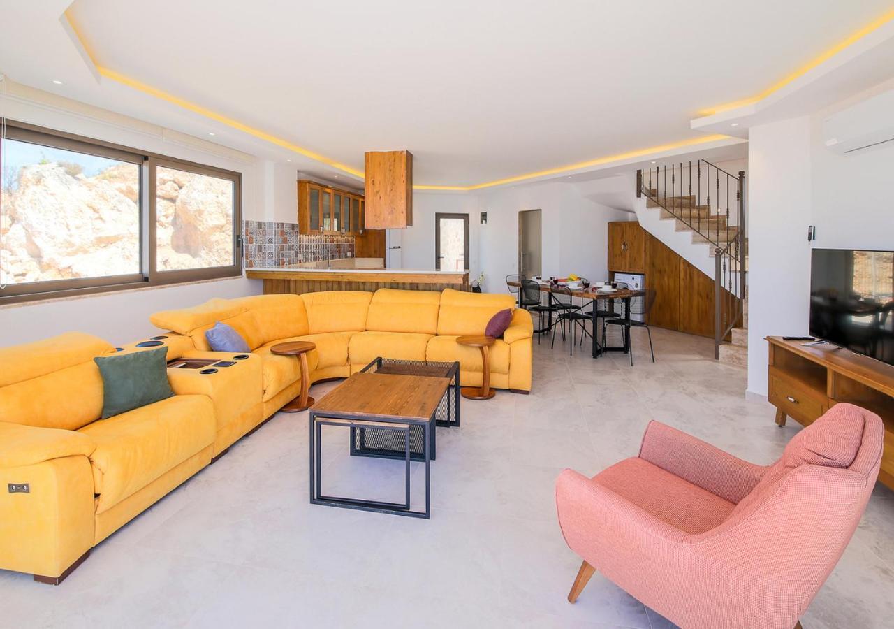 Villa 5 Sleeps 6 Isolated Pool See And Montain View-Villa Kartal Yuvasi Uzumlu  Экстерьер фото