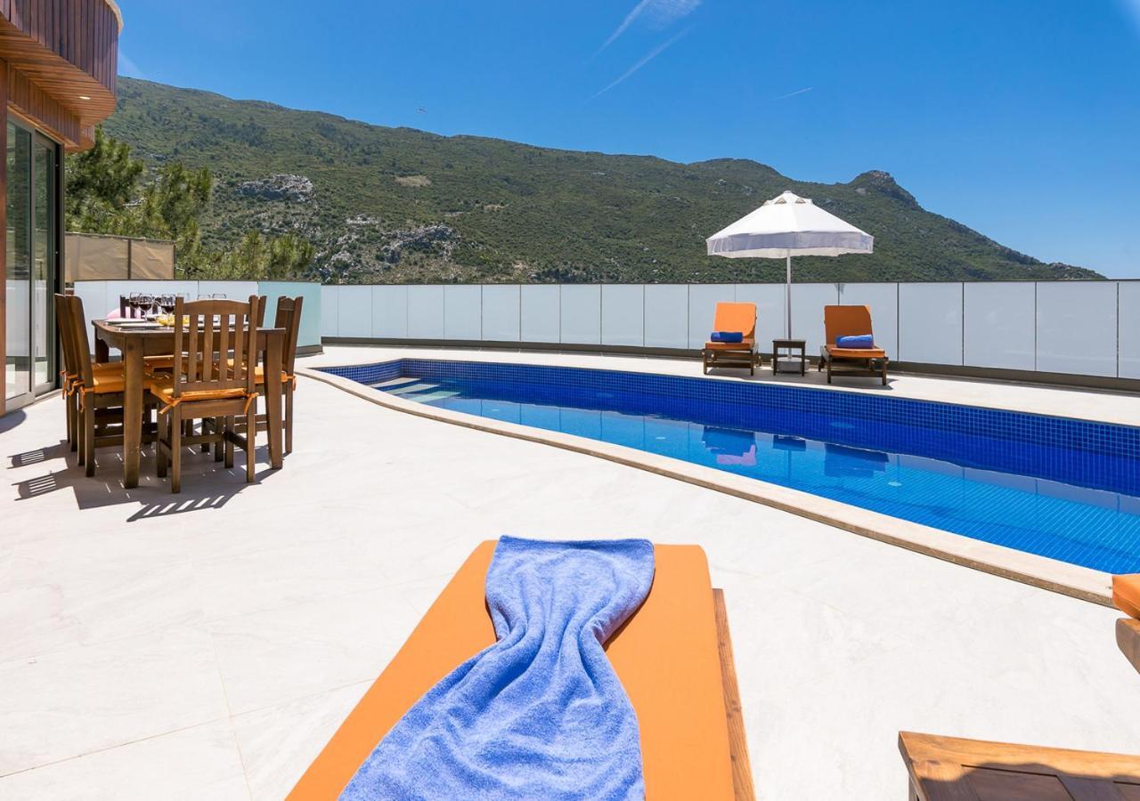 Villa 5 Sleeps 6 Isolated Pool See And Montain View-Villa Kartal Yuvasi Uzumlu  Экстерьер фото
