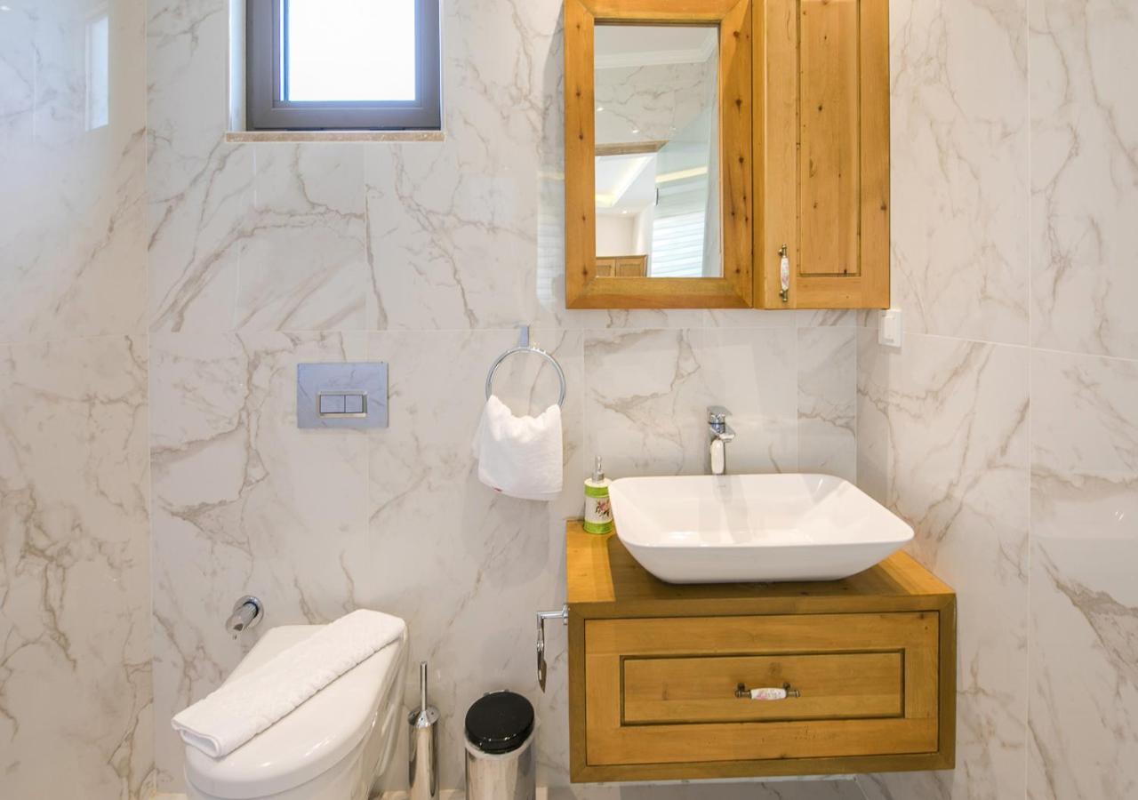Villa 5 Sleeps 6 Isolated Pool See And Montain View-Villa Kartal Yuvasi Uzumlu  Экстерьер фото