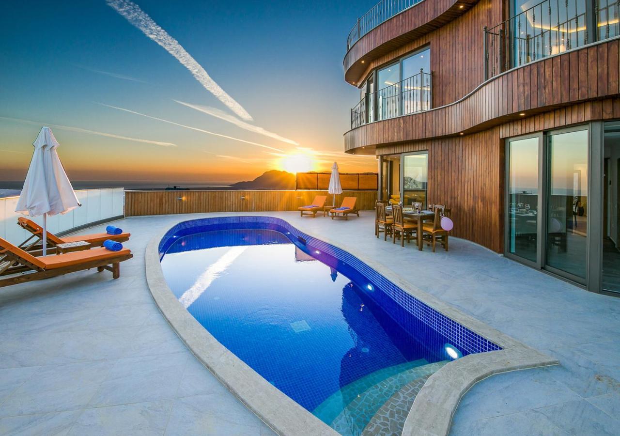 Villa 5 Sleeps 6 Isolated Pool See And Montain View-Villa Kartal Yuvasi Uzumlu  Экстерьер фото